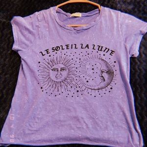 Blue design T-Shirt.